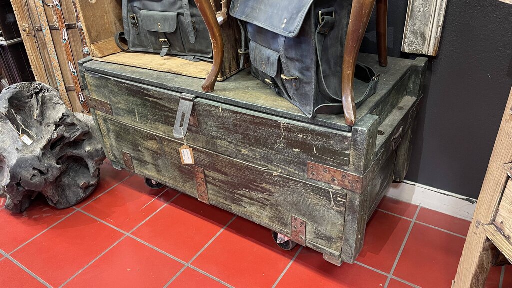 Wood Army Box