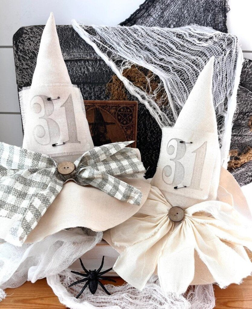 Primitive Witch Hat with Check Bow