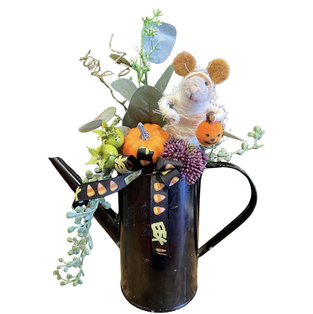 Mummy Mouse Halloween Arrangement